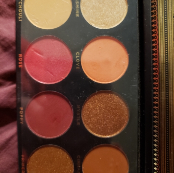 New 4 Palettes Butter London, Violet Voss, more.. - Picture 3 of 8
